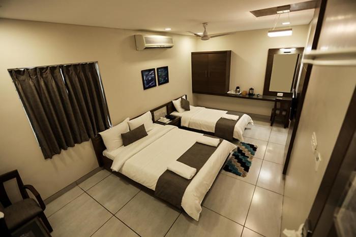 Sree Sakthi Residency Hotel Kanchipuram Exterior photo